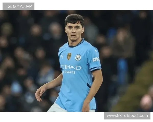 前巴黎球星加盟朗斯教练组，专注培养青年球员传球技术