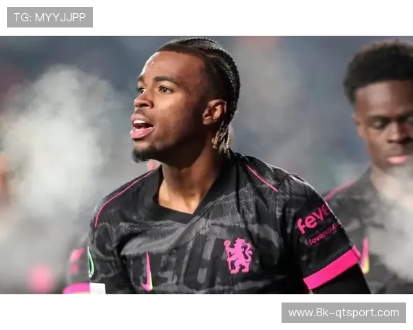 丘库埃梅卡95分钟绝平庆祝，多特蒙德更衣室狂欢